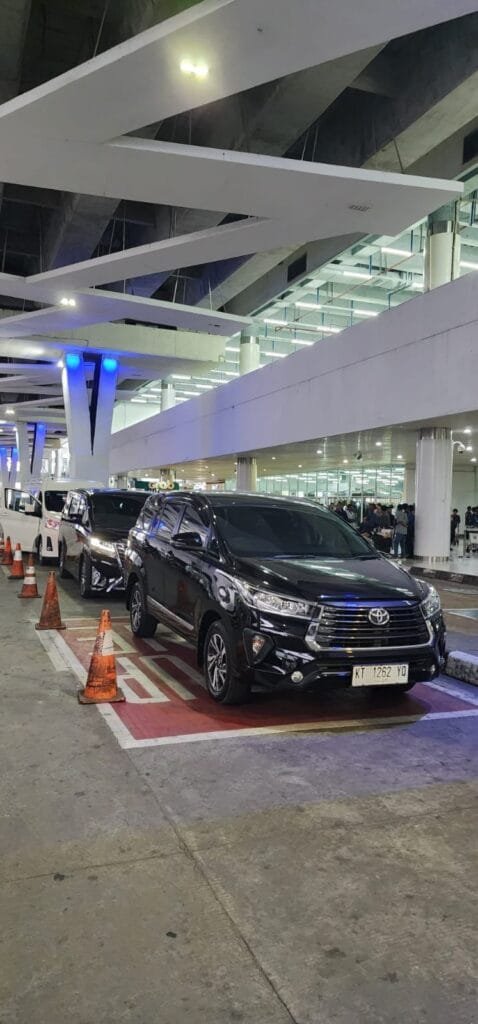 Perbandingan Avanza vs Innova