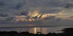 Tips Berwisata Saat Musim Hujan